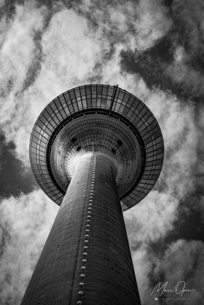 Rheinturm Düsseldorf